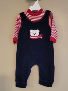 Vintage navy & red bear appliqué velour romper/footless footie